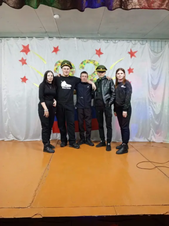 В клубе д. Жмурова прошёл тематический вечер,  "Наши мальчики самые, самые!"